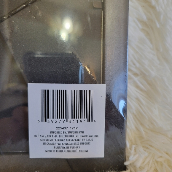 Special Moments Plastic Black Picture Frame 4x6 set of 2 - Picture 3 of 3